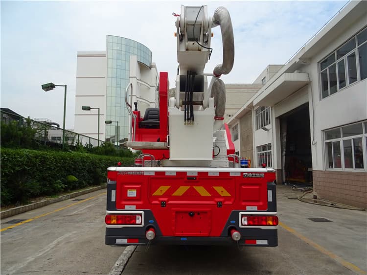 XCMG Official 32m Small Fire Truck JP32C4 multi-functional water and foam tower fire trucks for sale